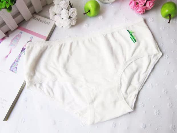 Đồ lót cotton nữ sinh trắng dễ thương hoạt hình thấp eo tam giác túi quà tặng hip - Bộ quà tặng set 5 quan lot ren dep