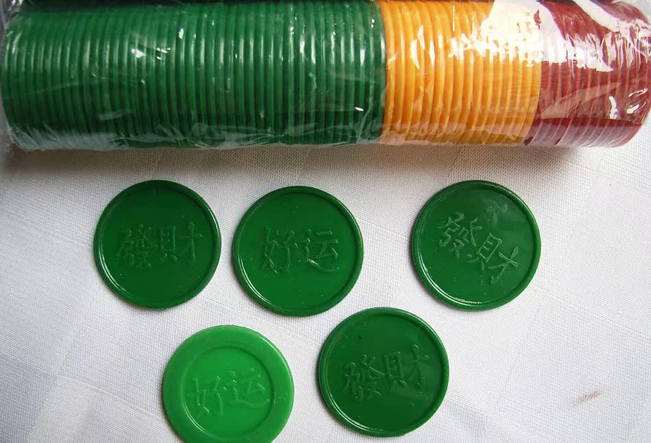 Plastic fortune chips 68 pieces (68 pieces tube)