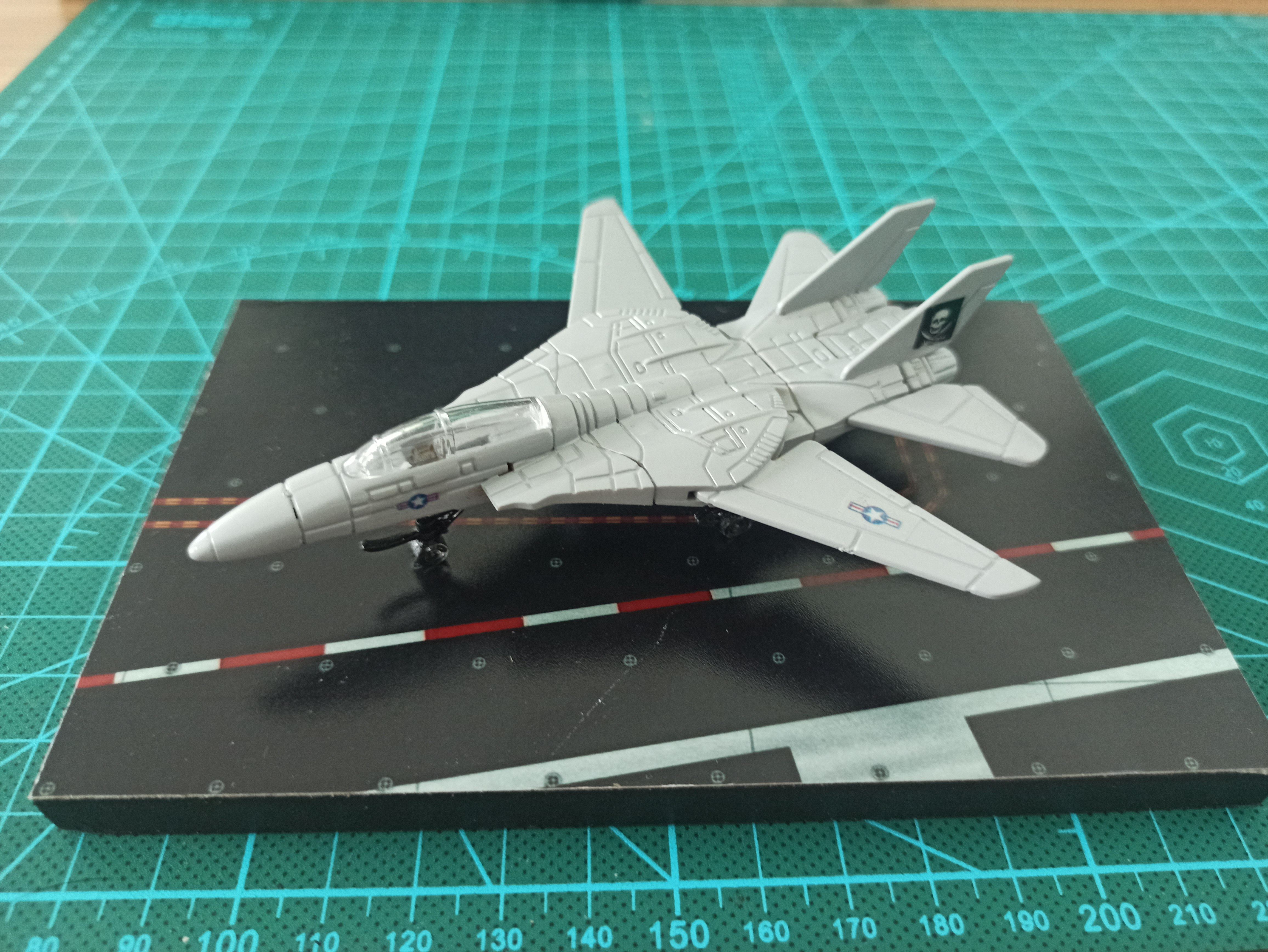 Finished aircraft model U.S. Navy Air Force F-14 carrier-based aircraft with a variety of colors over 50