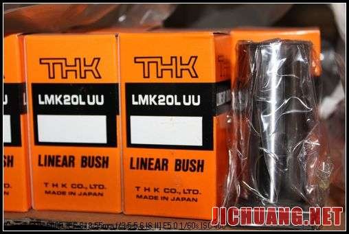 Imported THK LM20UU linear bearing size 20*32*42