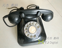 Antique telephone old Bakelite dial telephone classic nostalgic collection decoration