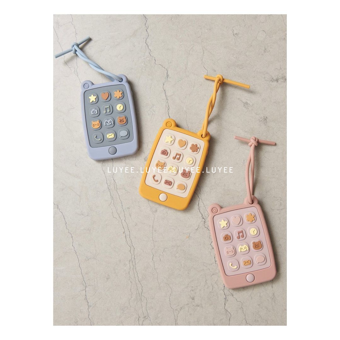 The key to the key to the Danish Liewood Mobile Phone Goodenware Toy Appeasement Grinders to bite the child's hand fine action