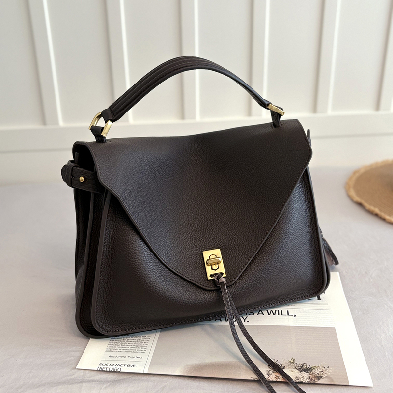 First-Layer Cowhide Soft Leather Messenger Bag, Niche Large-Capacity Simple Multi-Compartment Handbag, Crossbody Bag, Genuine Leather Commuter Bag for Women