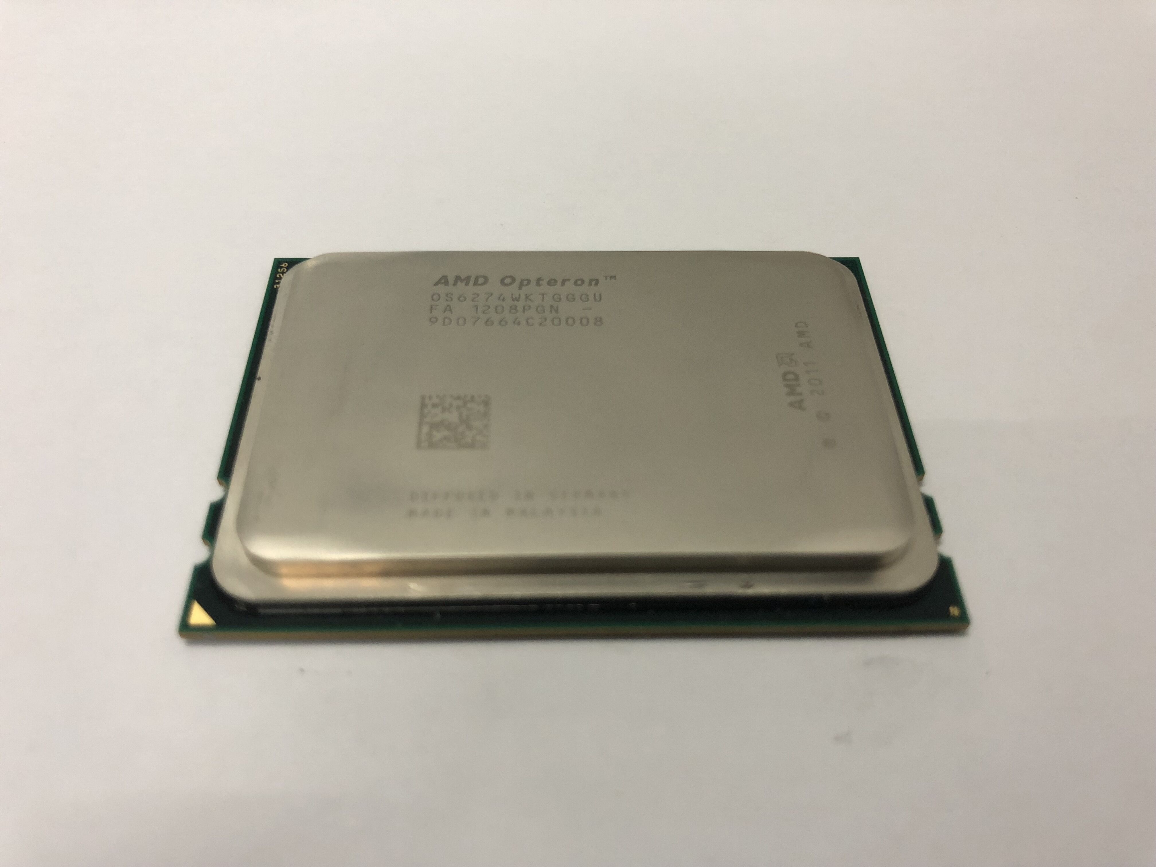 AMD Opteron 6234 2 4G OS6234WKTCGGU twelve-core CPU