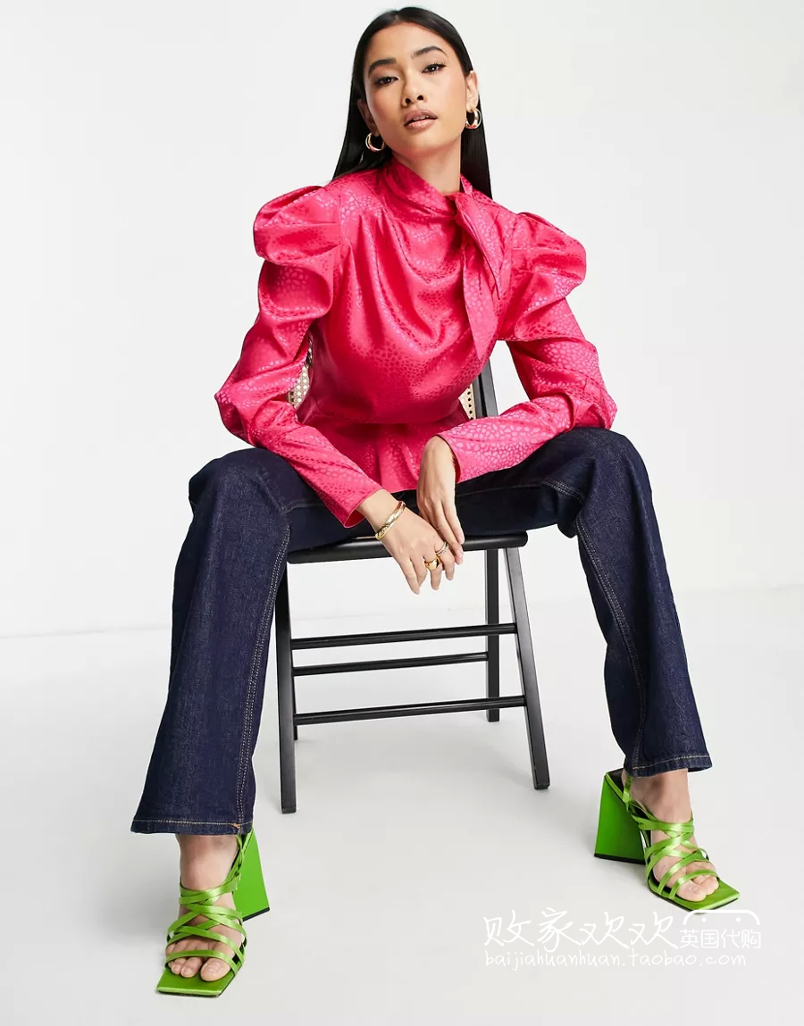 02 02 12 2022 2022 point to women's new design Bubble Cuff 100 hitch shirt