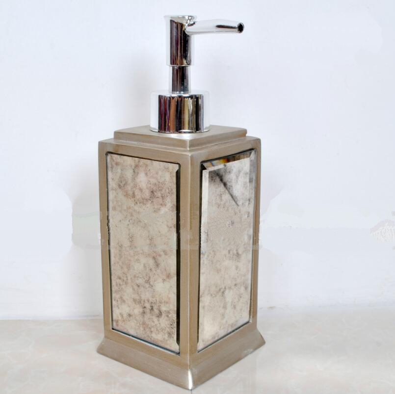 Neo-cổ điển ánh sáng sang trọng hoa mềm phụ kiện nhà Hand Sanitizer chai trang trí phòng tắm thủ công khăn khóa shop bán đồ trang trí phòng ngủ