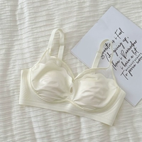 Цвет шампанского единственное произведение