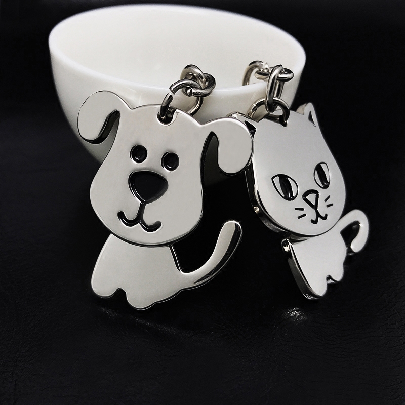 Activity dog ​​cat keychain men and women cartoon metal car key ring ring creative pendant pet shop free lettering