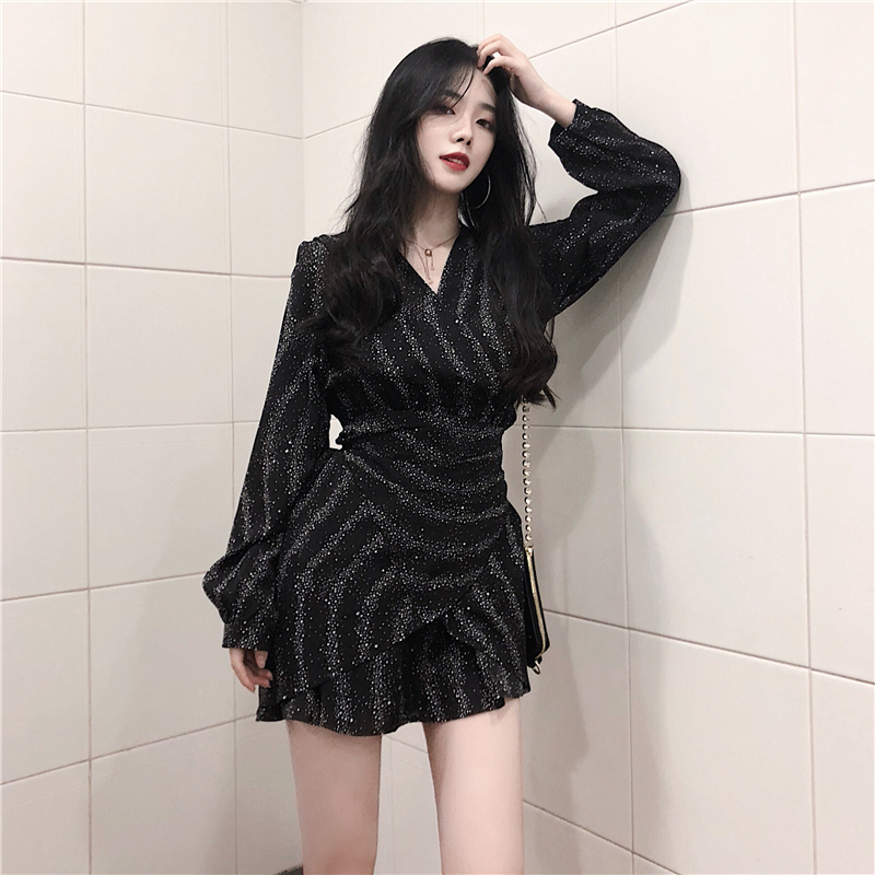 VK旗艦店 韓國風V領不規則荷葉邊綁帶收腰長袖洋裝