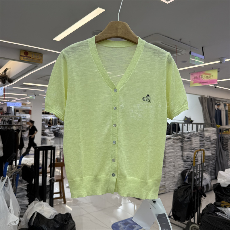 Nice 88093 Genuine Summer New V-Neck Single-Breasted Slimming Ice Silk Knit Short-Sleeve Top for Women Trendy