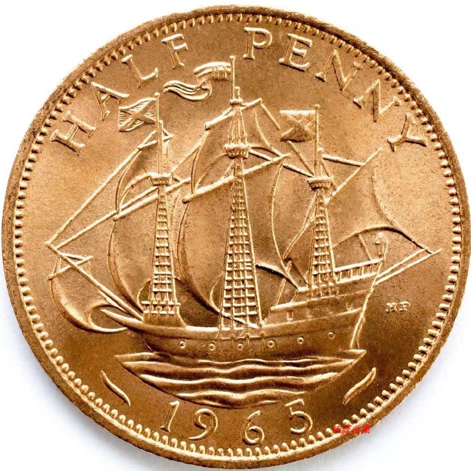 Original light British 1967 Half Pence 1 2 pence coin sailing Queen Elizabeth Quitter