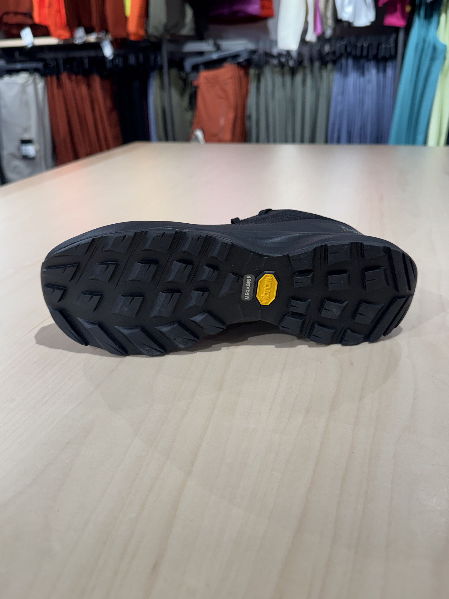 Arc'teryx/Archaezoid Aerios Aura подходит для мужчин и женщин интенсивный путь низкий кружево V дно обувь ARC'TERYX / Archaeopteryx 