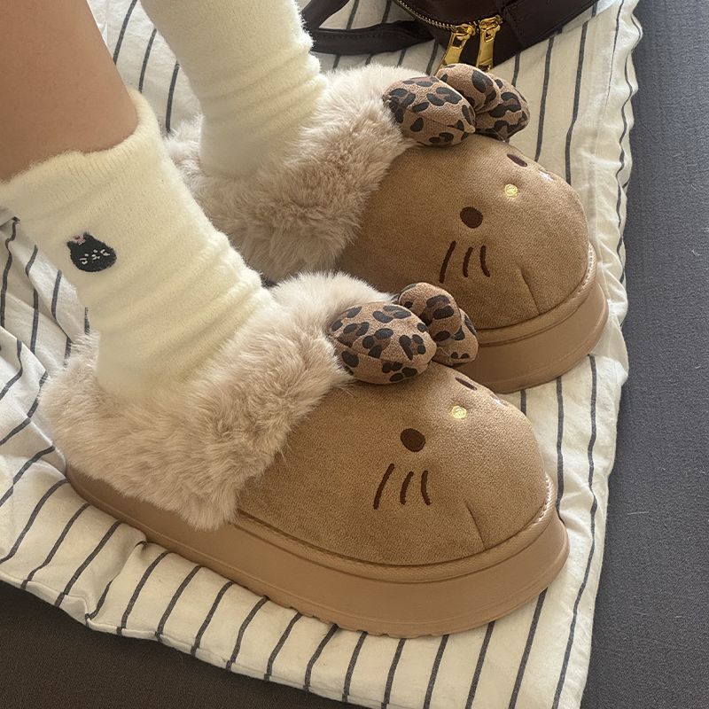 Sanrio Official Collaboration Hello Kitty Cotton Slippers for Women, New Autumn and Winter Thick-Soled Warm Plush Shoes for Outdoor Wear, Trendy