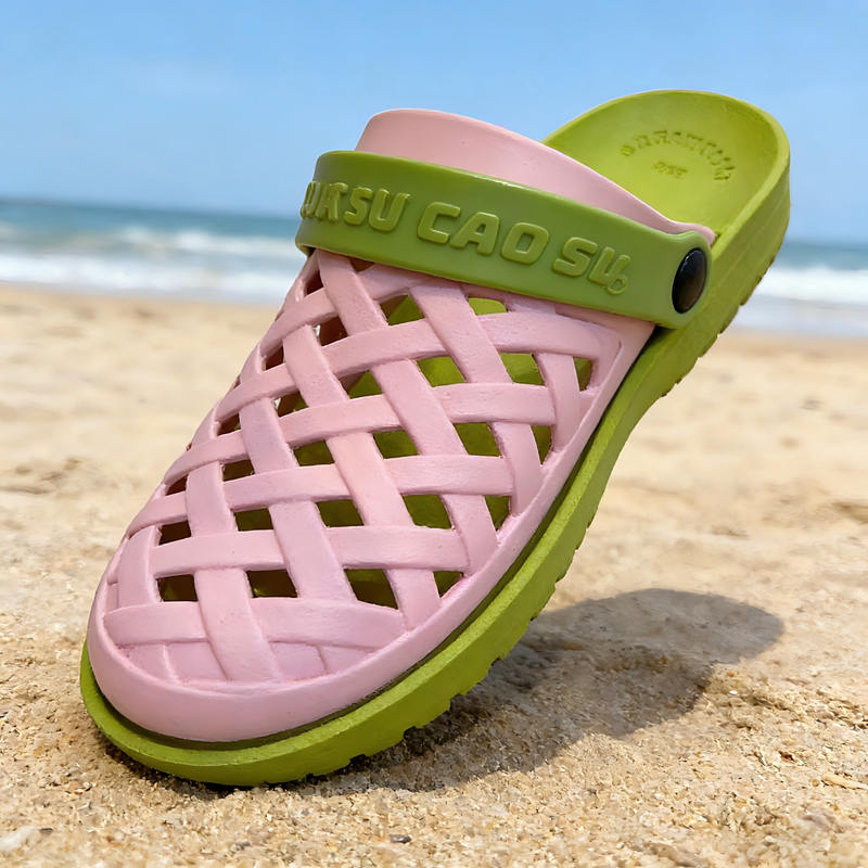 Vietnamese Rubber Master Casual Style Couple's Closed-Toe Slippers for Men and Women, Summer Hollow Breathable Non-Slip Beach Shoes DIY
