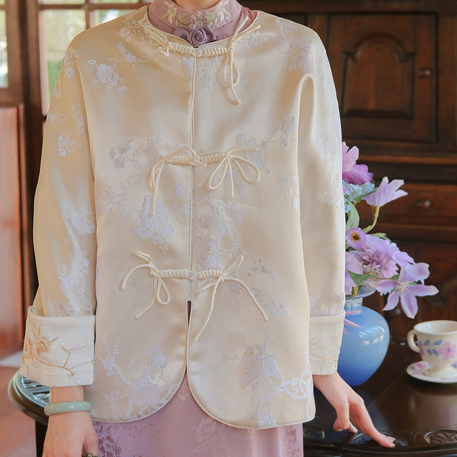 Yiyijia's peony milk cap jacquard interlaced embroidery double-breasted new style ຈີນ cheongsam jacket ດູໃບໄມ້ລົ່ນແລະລະດູຫນາວ