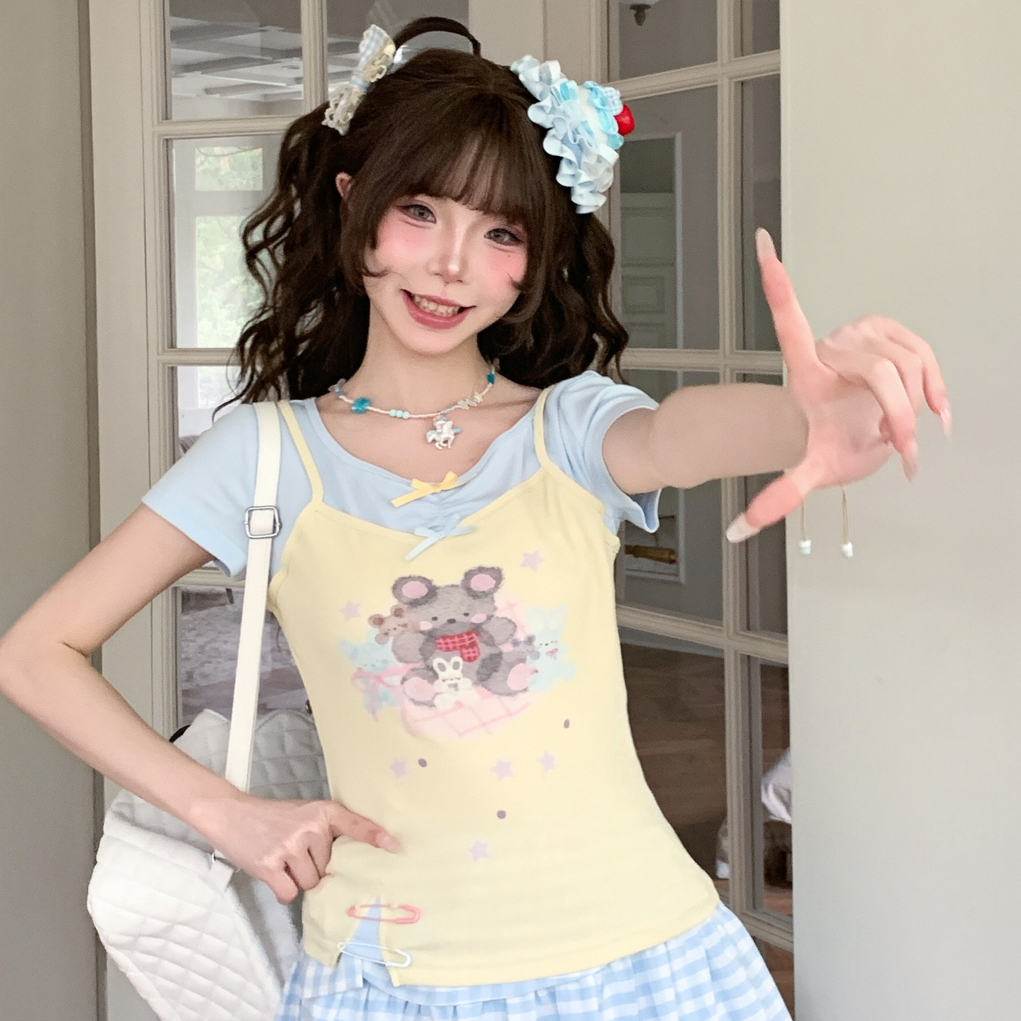 Forest Womens Tribe Sweet Fake Two piece Strap Cross Color Bear Design Sense Slim fit Short sleeved T-shirt for Women 2026 New Summer