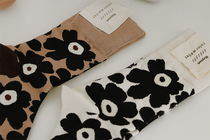 Autumn and winter small things-Japanese ins combed cotton stretch cotton poppy flower flower tube womens socks fudge magazine style
