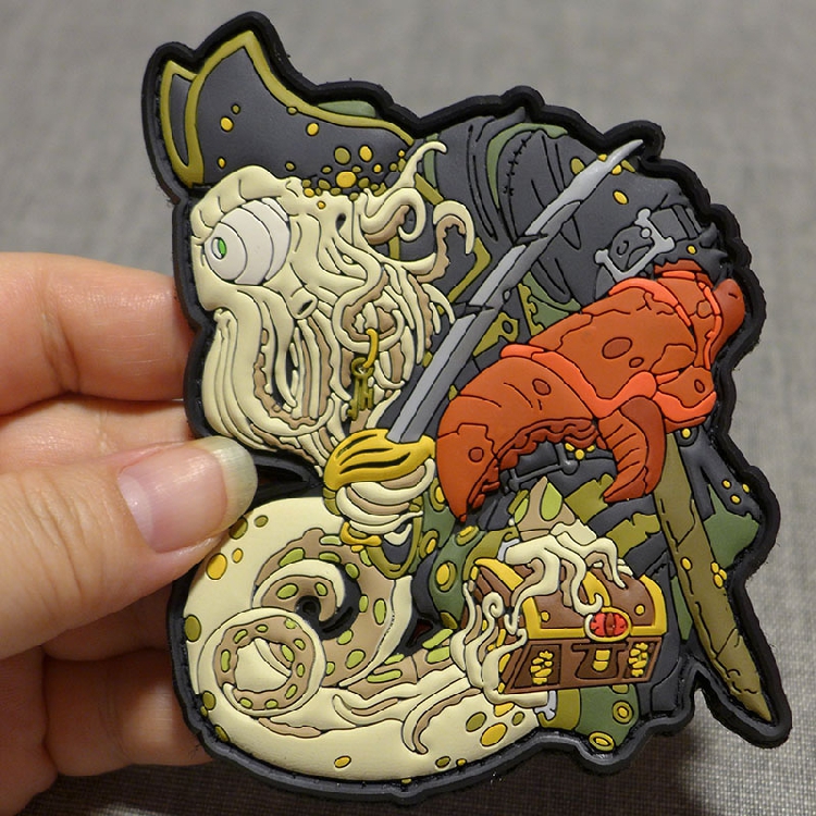 German Great Cards Tactical Magic Sticker Badge Morale Badge Personality Outdoor Badges Limited Edition Chameleon-Pirate Captain