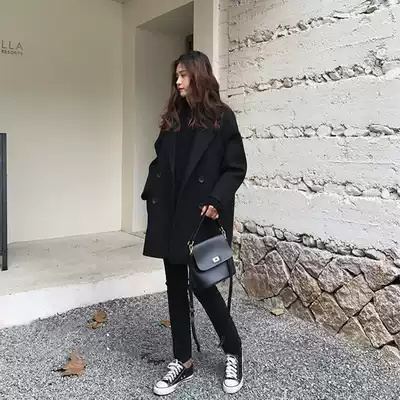 Black woolen coat women's autumn and winter 2020 new Hepburn style little tweed coat short thick Korean version