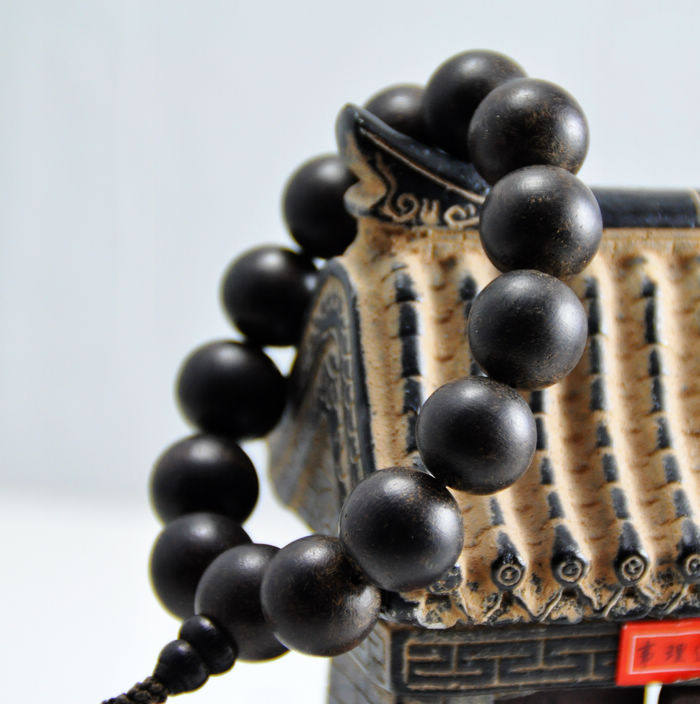 修明堂 正品越南绿奇楠药沉沉香木男女佛珠手串手链 男女礼物饰品