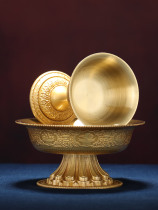 Dharma protector cup Huibao copper carving in front of the Buddha gilt eight auspicious water supply cup household home decoration 12cm high