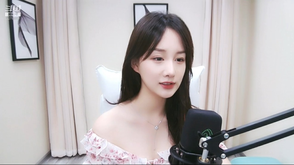 一只南极星星2019080218直播录像视频-天鸡部落