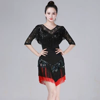 Топ с двойной кисточкой черный + трехслойная юбка с кисточками черно-красная