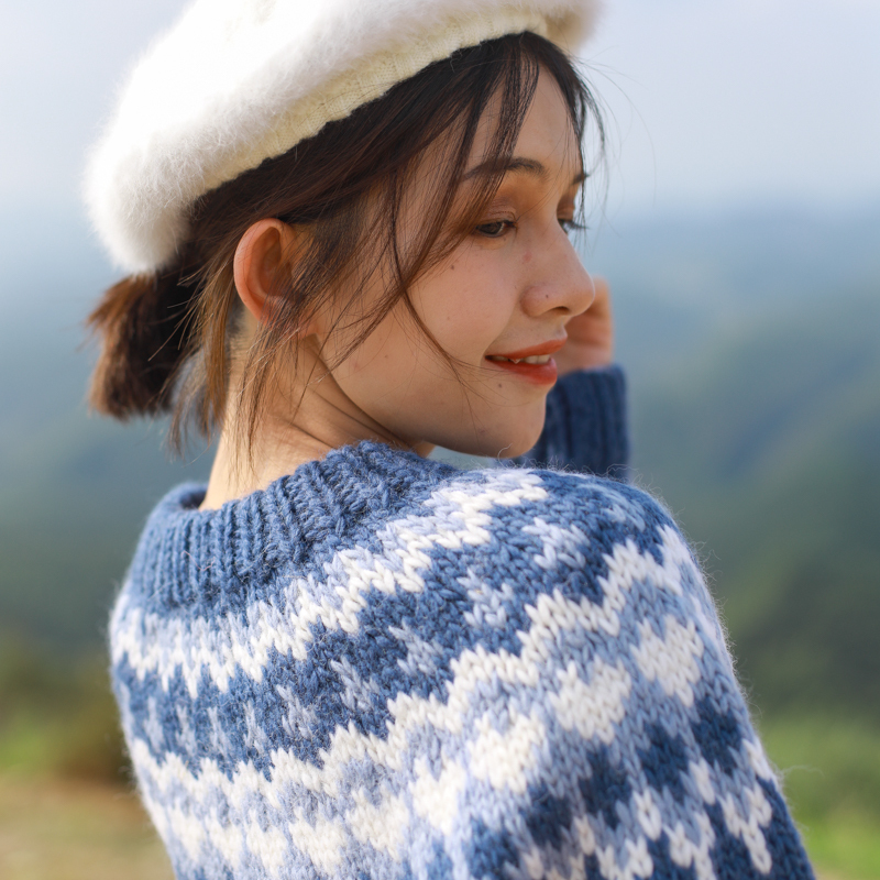 Handmade Vintage Klein Blue Sweater, High-End Icelandic Fair Isle Wool Sweater, Loose, Artistic, Fresh, for Women and Couples Handmade Vintage Klein Blue Sweater, High-End Icelandic Fair Isle Wool Sweater, Loose, Artistic, Fresh, for Women and Couples