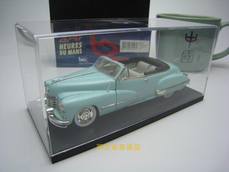 1/32 Signature 1947 Cadillac Series 62 Cadillac convertible