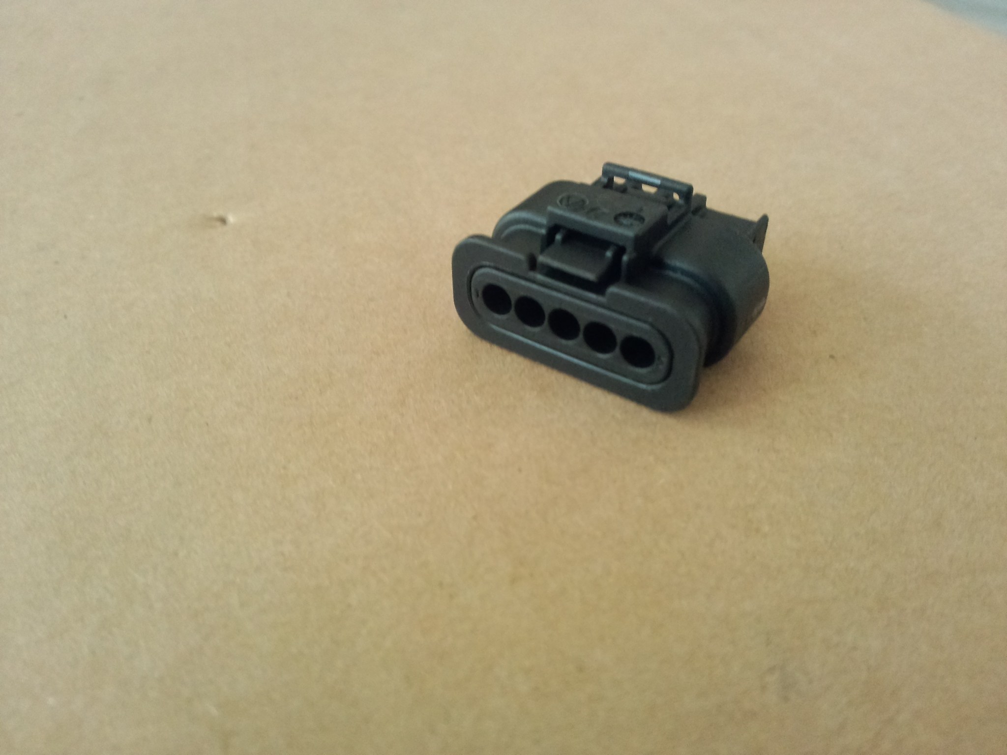 Germany hirschmann 872860541 501 plugin original 5hole plastic