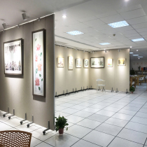 Double-sided seamless calligraphy and painting display board art gallery exhibition wall movable school photography display rack aluminum alloy partition screen board