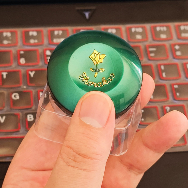 The original imported pearl anointed jade canola female face cream at the morning and evening of 7 grams