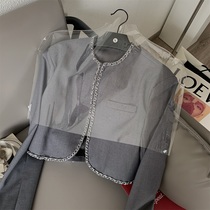 Temperament Grey Small Fragrance PU Leather Chain Trim Long Sleeves Slim 100 Lap Suit Short Jacket Blouse Blouse Small West Suit Woman