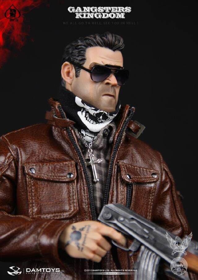 DAMTOYS Gangsters Kingdom Spade 4 DERRICK 1/6th Action Figure