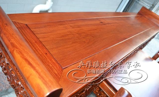 Gỗ hồng mộc lớn Zhongtang bộ bốn mảnh của gỗ hồng mộc Miến Điện vỏ gỗ tám bàn bất tử Taishi kết hợp ghế gỗ gụ - Bàn / Bàn bàn sofa gỗ