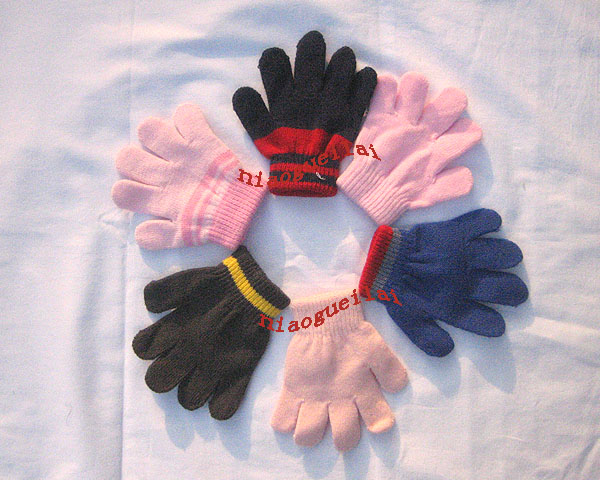 Foreign trade original single cotton thread children's knitted gloves boys and girls children's baby warm five-finger gloves 0-6 years old