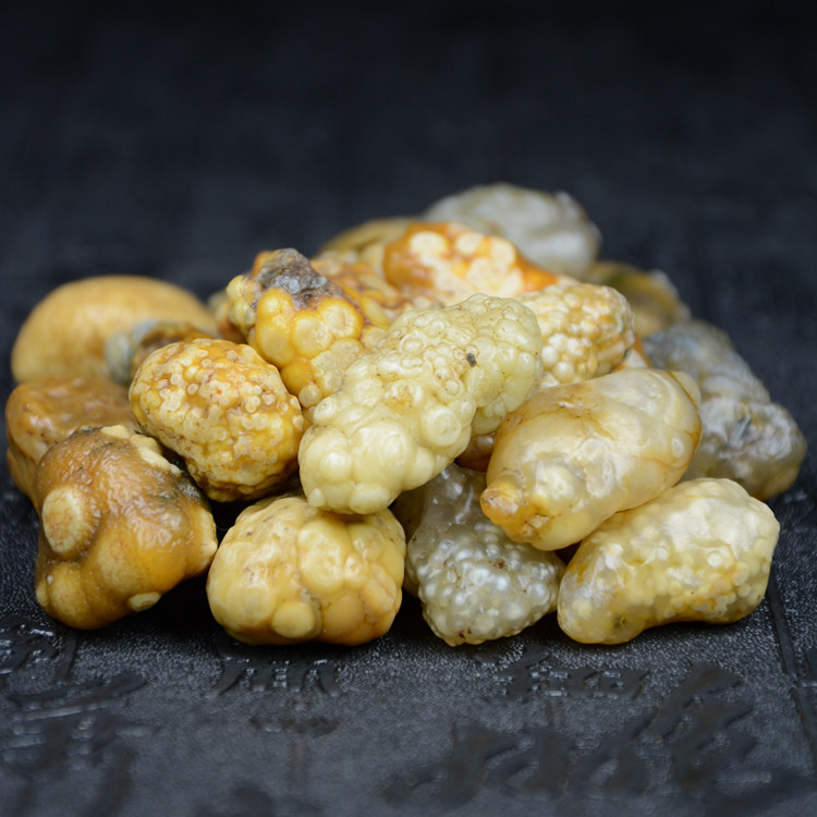 Gluten-vein fish eggs Nine-eye shale Mondays Pearl Buddha Pearl natural old mine Gobi wall surface high jade-eye raw stone