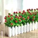 40 см белая колонна с большими красными ягодами