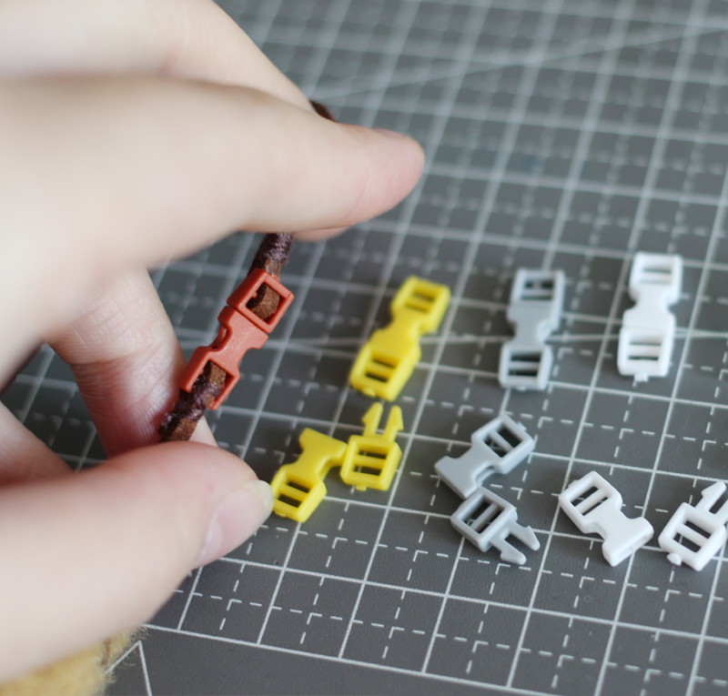 Inside diameter 4mm Mini-insert button plastic buckle bjd blythe ob11 va cuddling bag bag accessories