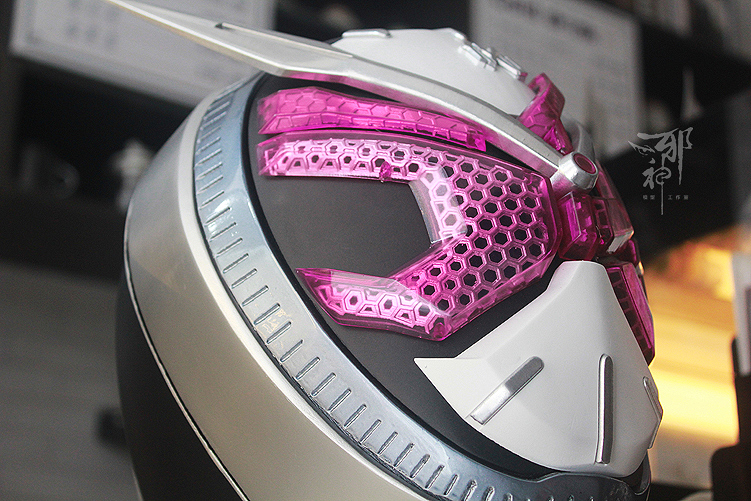 Kamen Rider Ohma Zi-O Helmet Wearable Paint Finished 3D