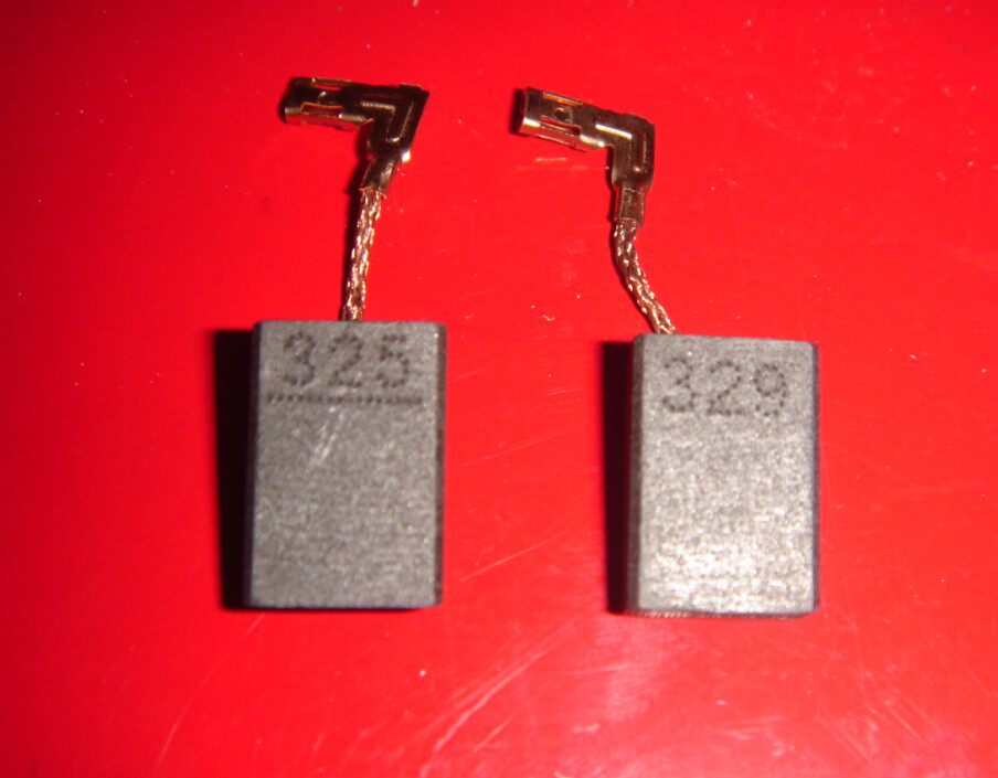 Pasta power-down style carbon brush CB-325 329 9553 9555 9956 9956 9958HR2300 2600 2810