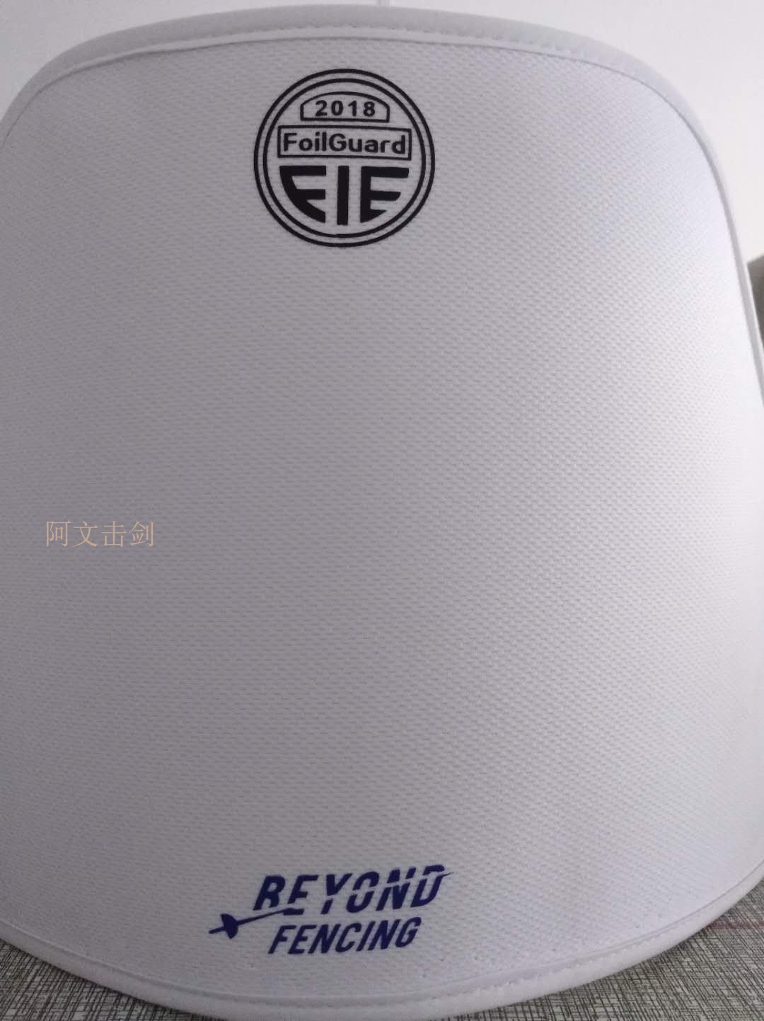 Export Europe and the United States international FIE certification of the new FIE breast care board high quality competition certification men's and women's breast guard board