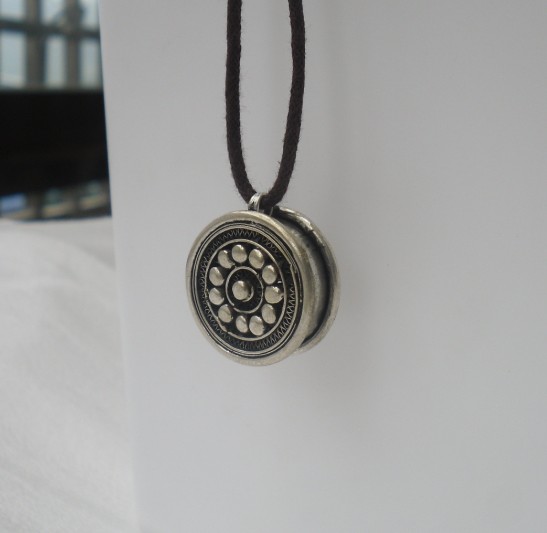 Miao Artisanal Silver Jewelry Pendant Original Handmade DIY Silver Pendant National Wind Necklace 100 Lapped Retro Pendant