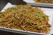 Shunfeng delivery Xuzhou fried noodles cumin pepper fried noodles eating drinking Xuzhou food domestic running