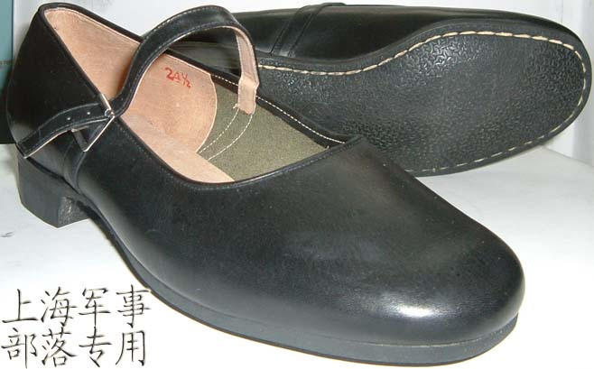3516 factory women round mouth leather shoes outdoor ladies work shoes Older shoes 34 yards 5 years wearing bad find me