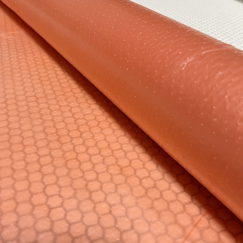 Vacuum-assisted molding of glass fiber carbon fiber composite materials to extract excess resin and easy to peel off the isolation film