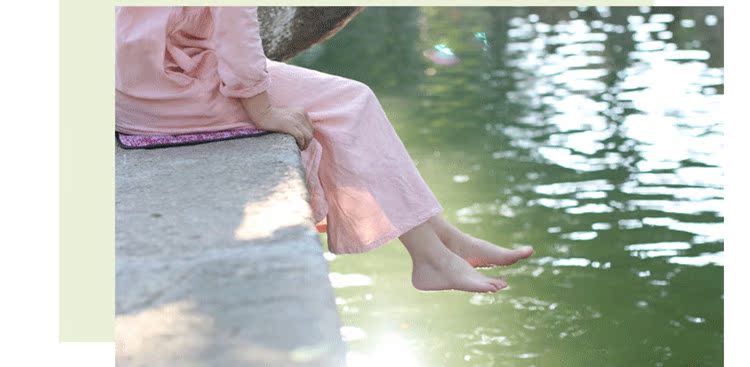 Tour du lịch mùa xuân tour du lịch nhỏ lưu trữ di động duy nhất ngoài trời không thấm nước chống ẩm gấp mat sinh viên băng ghế dày - Thảm chống ẩm / Mat / Gối thảm đi picnic