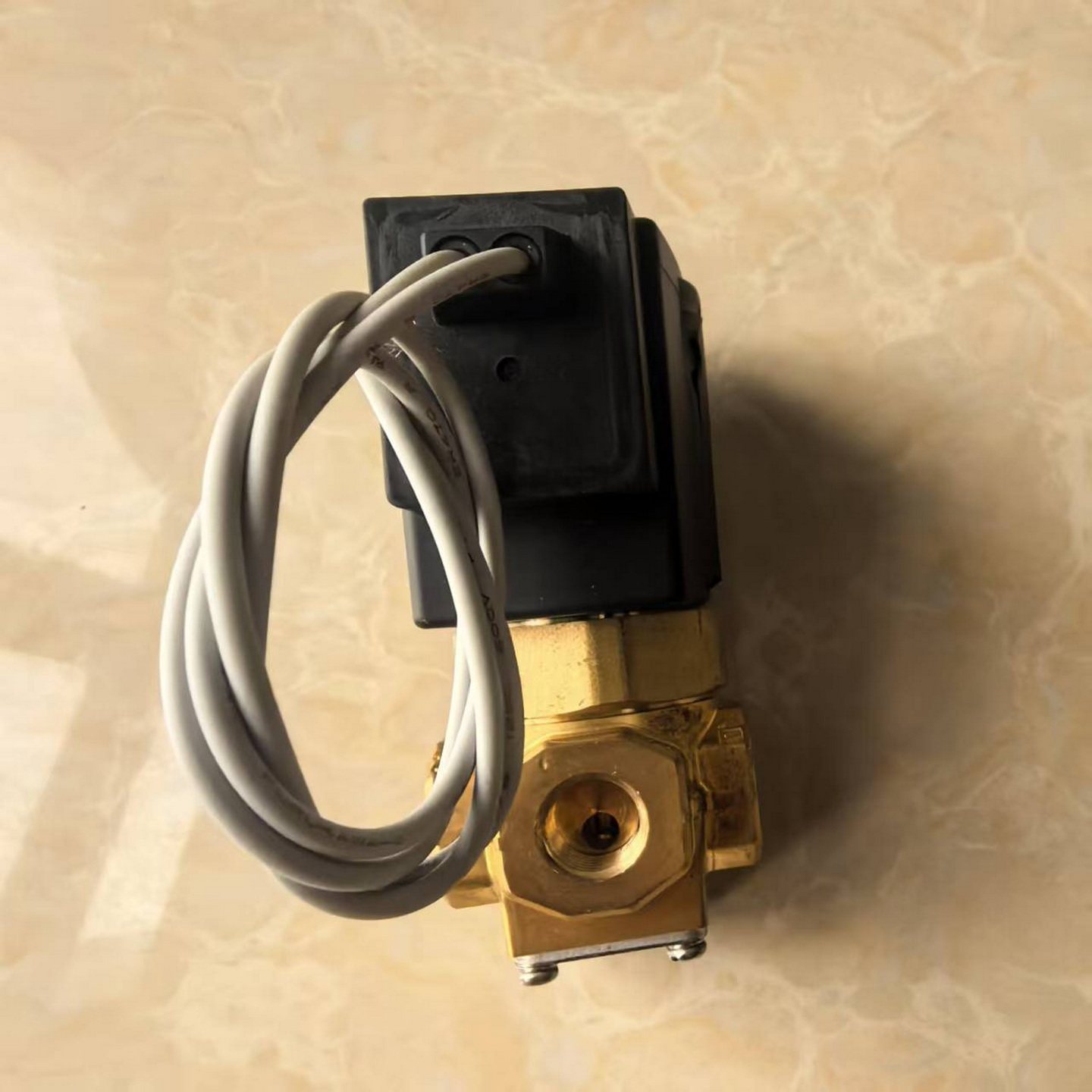 佳力士螺杆空压机加载电磁阀启动电磁阀及相关阀件概述