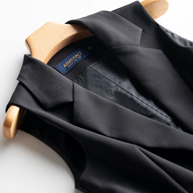 Модный черный жилет, коллекция 2023 года, slim fit, длина по середине