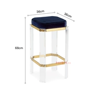 Прозрачный